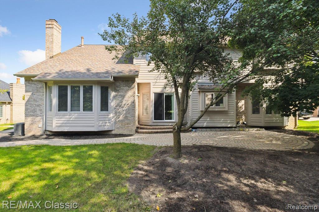 44243 DEEP HOLLOW Circle, Northville, MI 48168 — Photo 60