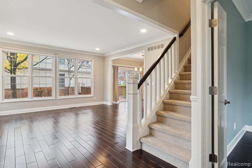 39714 SOUTHWIND Lane, Northville, MI 48168 — Photo 5