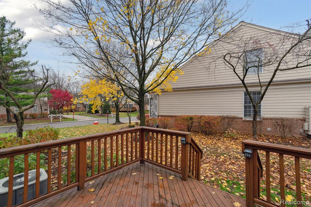 39714 SOUTHWIND Lane, Northville, MI 48168 — Photo 39