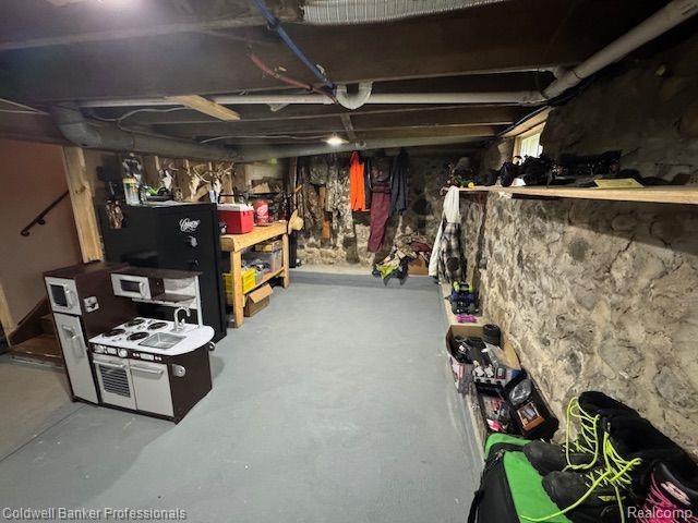 6401 WILLITS Road, Fostoria, MI 48435 — Photo 38