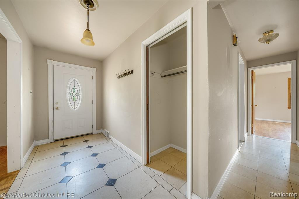 6600 INKSTER Road, West Bloomfield, MI — Photo 3