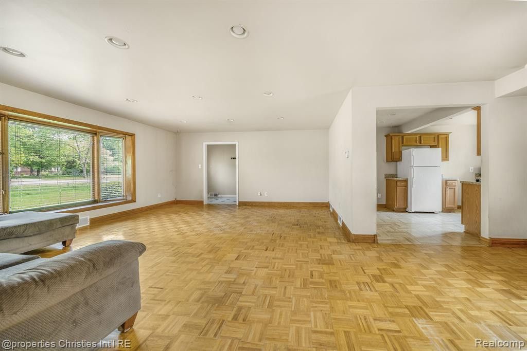 6600 INKSTER Road, West Bloomfield, MI — Photo 9