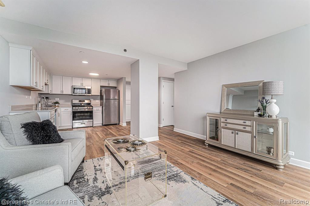 3320 Spinnaker Lane, 6B, Detroit, MI 48207 — Photo 4