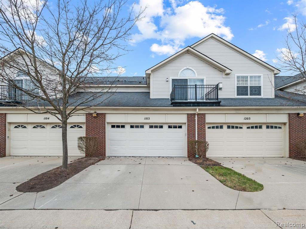 1103 S ABIGAIL E, Walled Lake, MI 48390 — Photo 21
