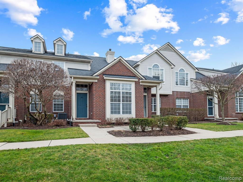 1103 S ABIGAIL E, Walled Lake, MI 48390 — Photo 24