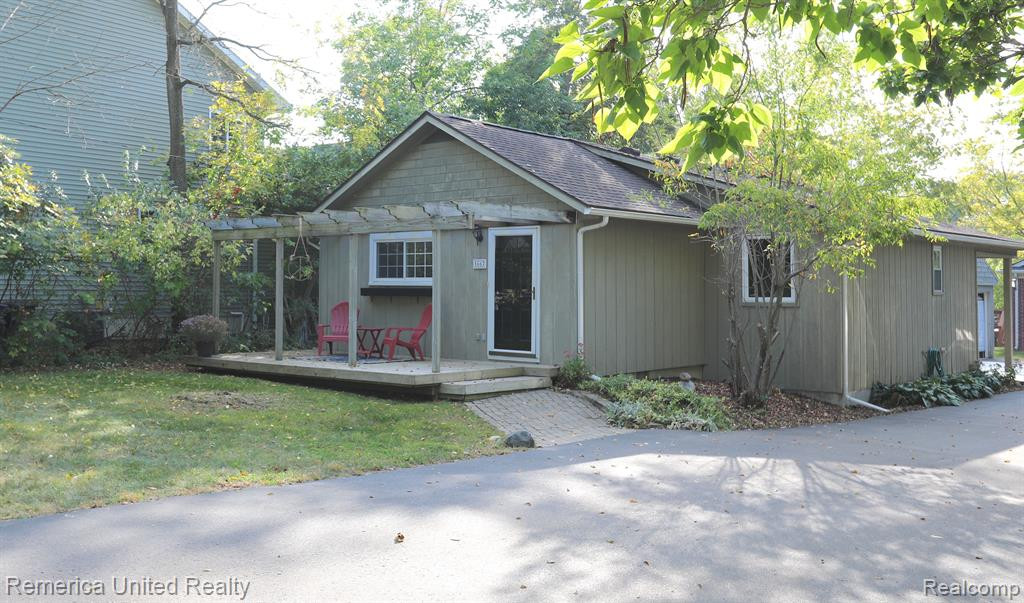 1667 FULMER Street, Ann Arbor, MI 48103 — Photo 2