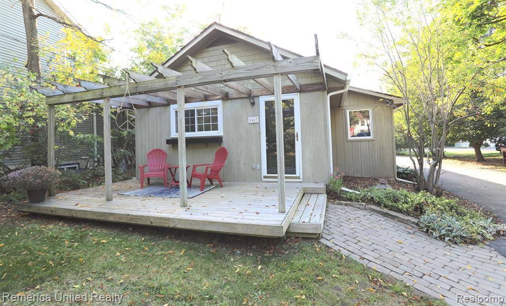 1667 FULMER Street, Ann Arbor, MI 48103 — Photo 17