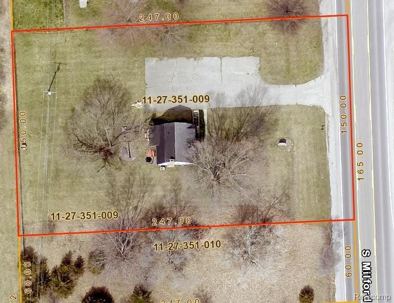 1600 S Milford Road, Highland, MI — Photo 2