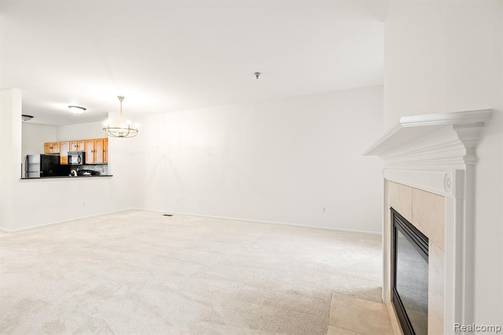 25447 SAINT JAMES, Southfield, MI 48075 — Photo 9