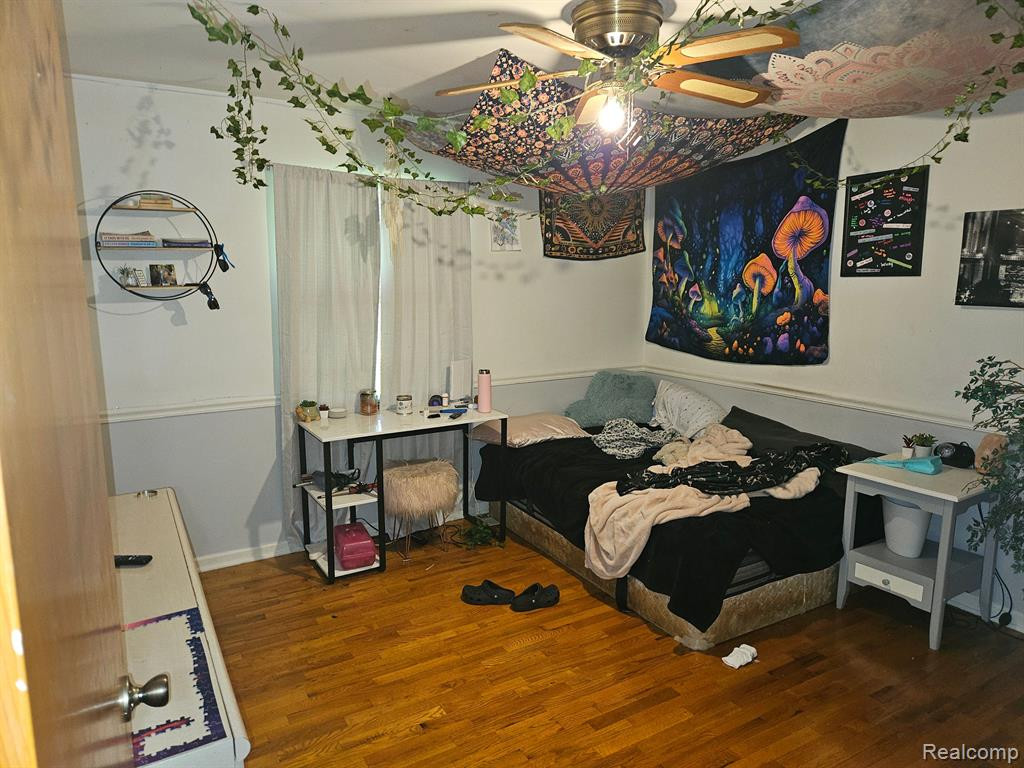 6172 W COURT Street, Flint, MI 48532 — Photo 7