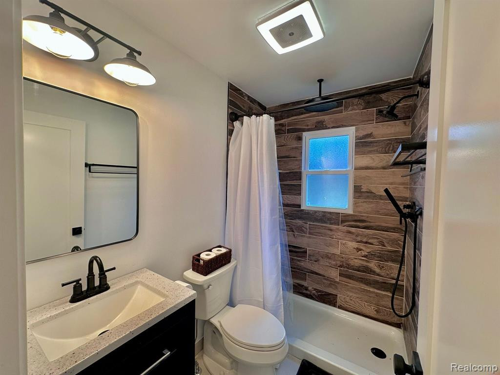 11943 SPEAKER Road, Brockway, MI 48097 — Photo 21