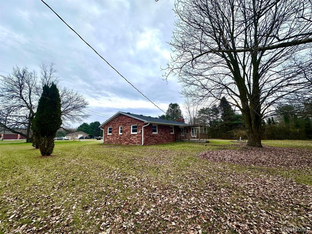 11943 SPEAKER Road, Brockway, MI 48097 — Photo 24