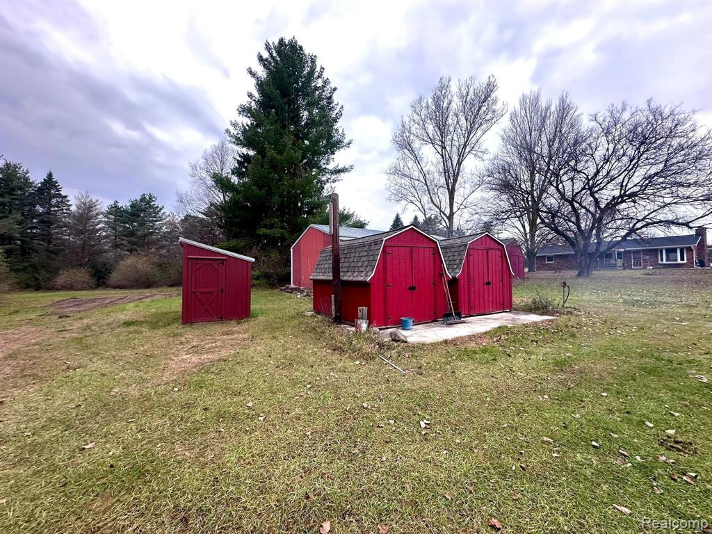 11943 SPEAKER Road, Brockway, MI 48097 — Photo 27