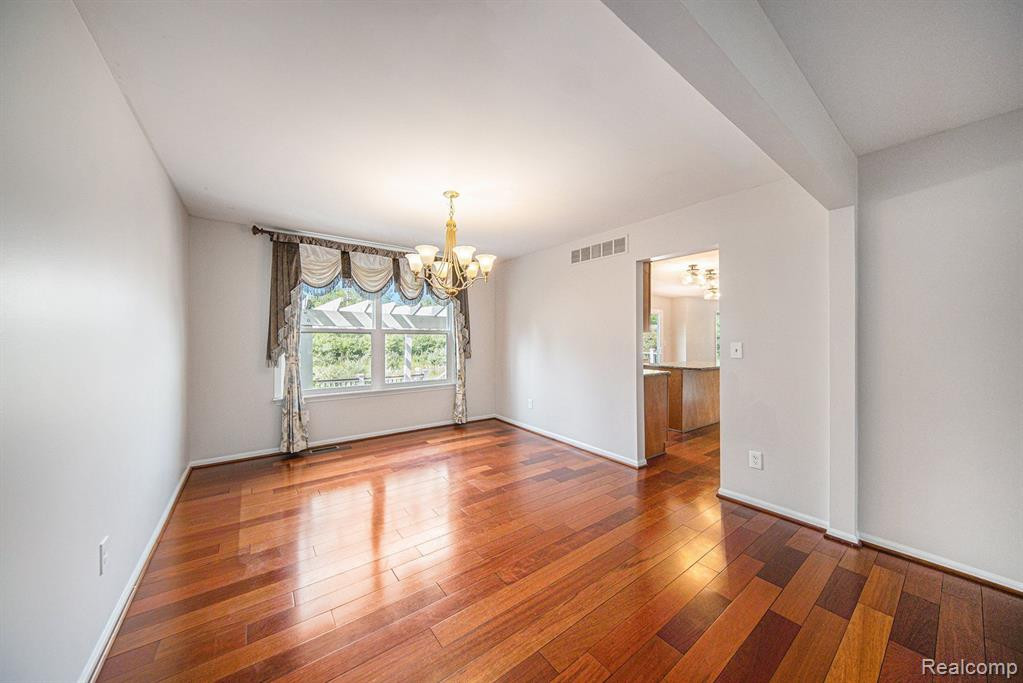 3965 MARBLEWOOD Way, Ann Arbor, MI 48105 — Photo 7