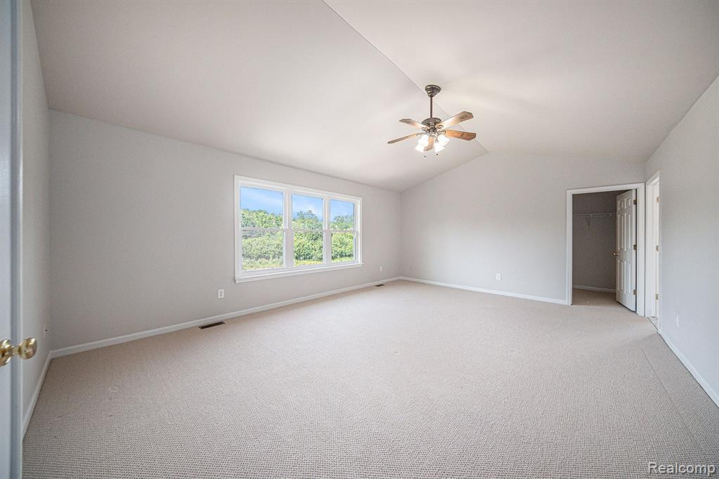 3965 MARBLEWOOD Way, Ann Arbor, MI 48105 — Photo 17