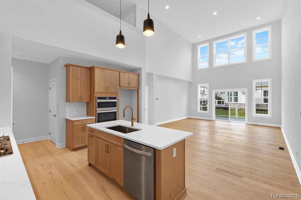 3271 HAYSTER Drive, Ann Arbor, MI 48105 — Photo 3
