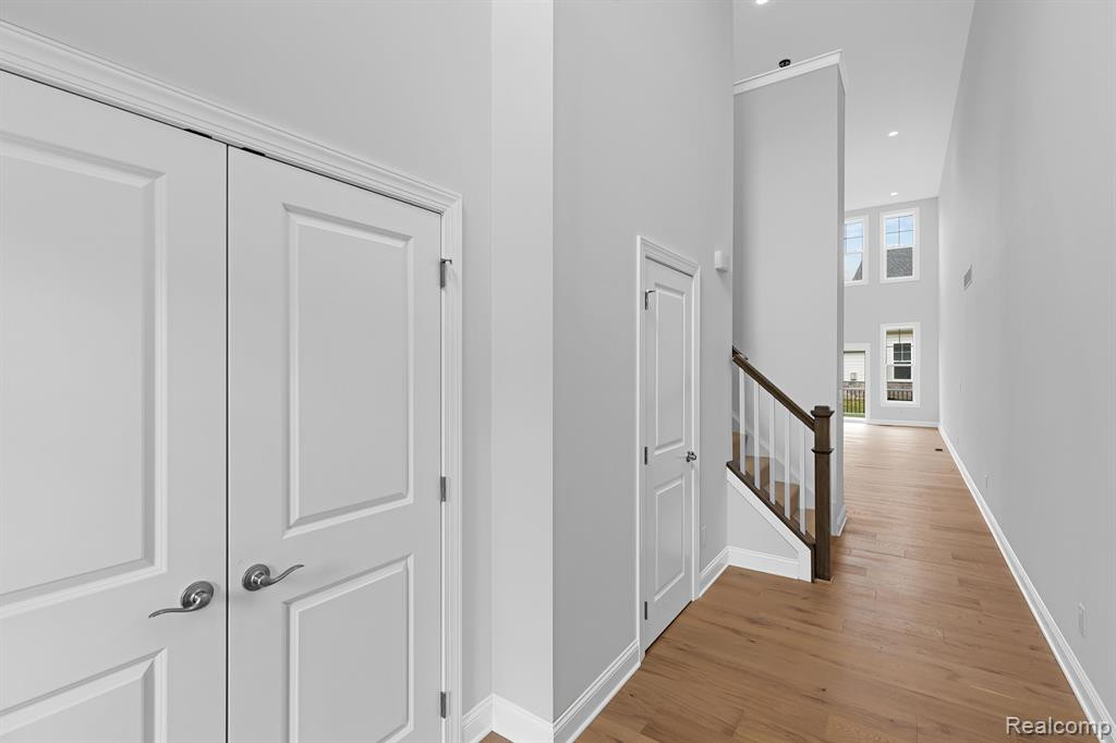 3271 HAYSTER Drive, Ann Arbor, MI 48105 — Photo 8