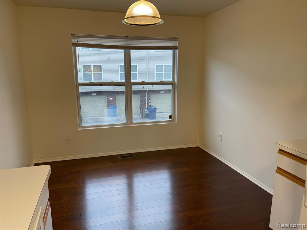 15659 STONE CROSSING Drive, Southfield, MI 48075 — Photo 3