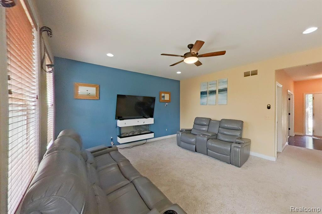 30903 ASBURY HILL Drive, New Hudson, MI 48165 — Photo 11