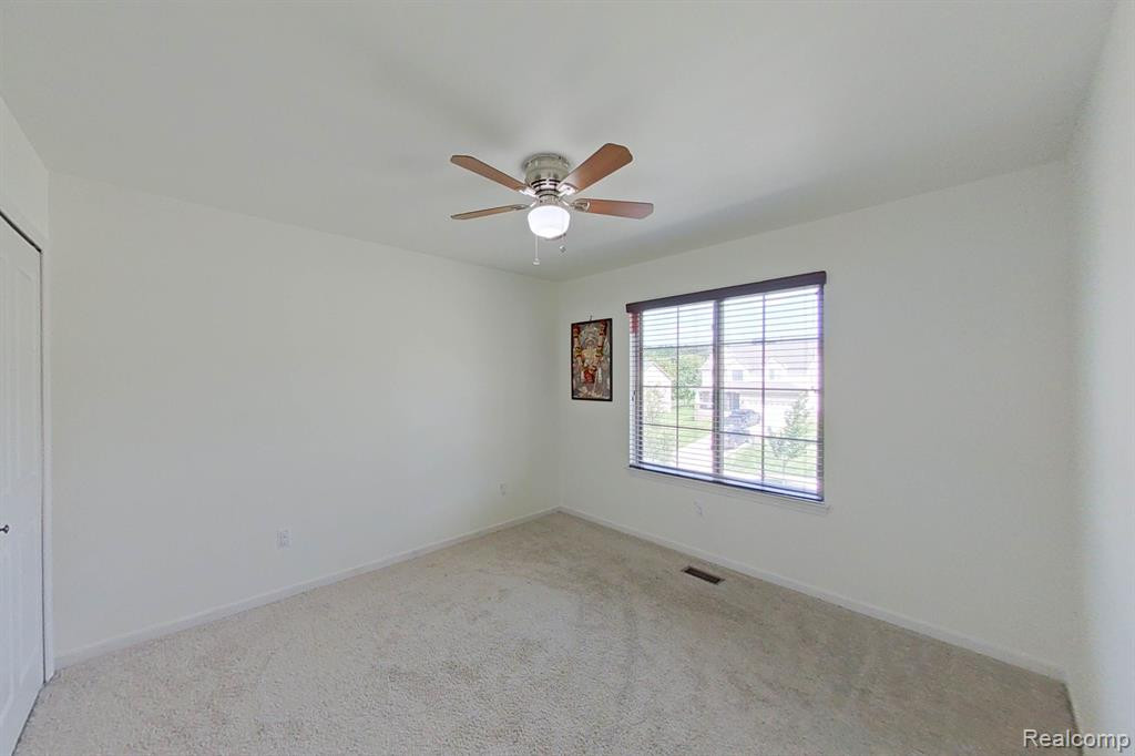 30903 ASBURY HILL Drive, New Hudson, MI 48165 — Photo 34