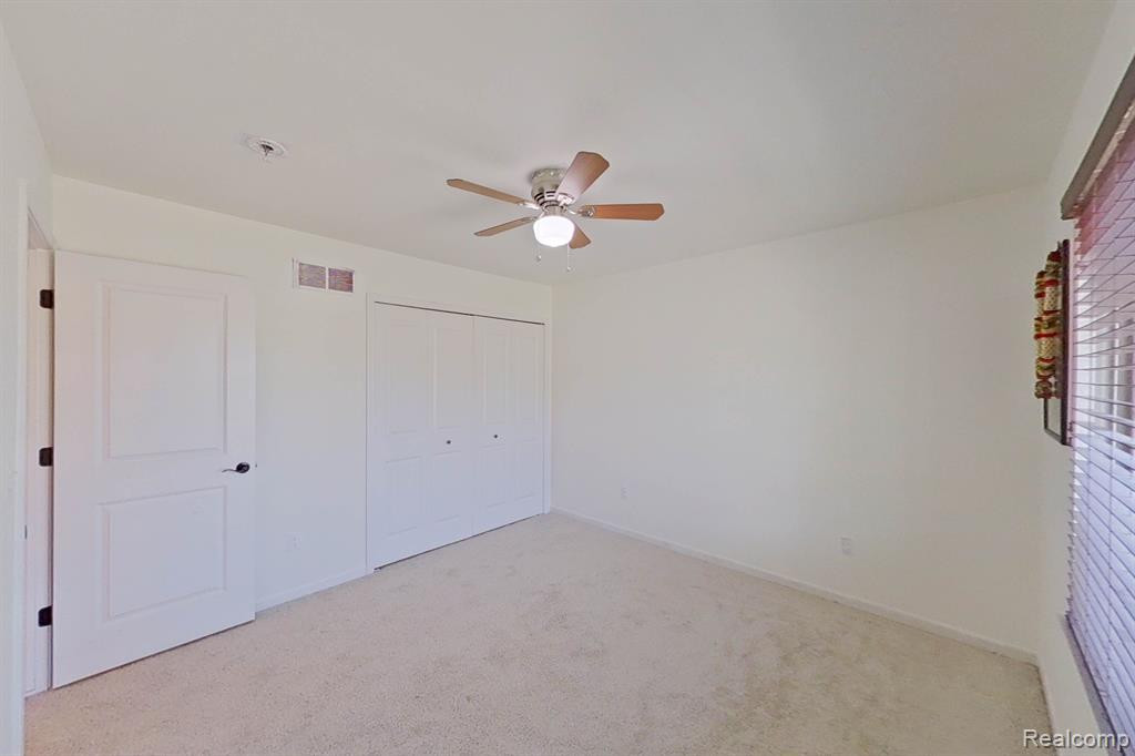 30903 ASBURY HILL Drive, New Hudson, MI 48165 — Photo 45