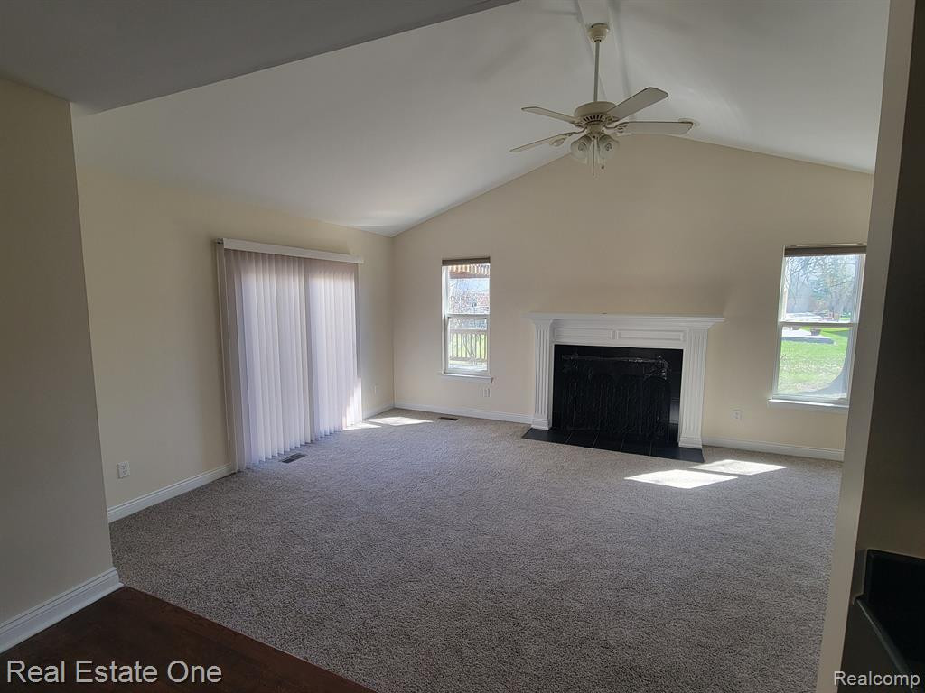 6174 BRITTANY TREE Drive, Troy, MI 48085 — Photo 10