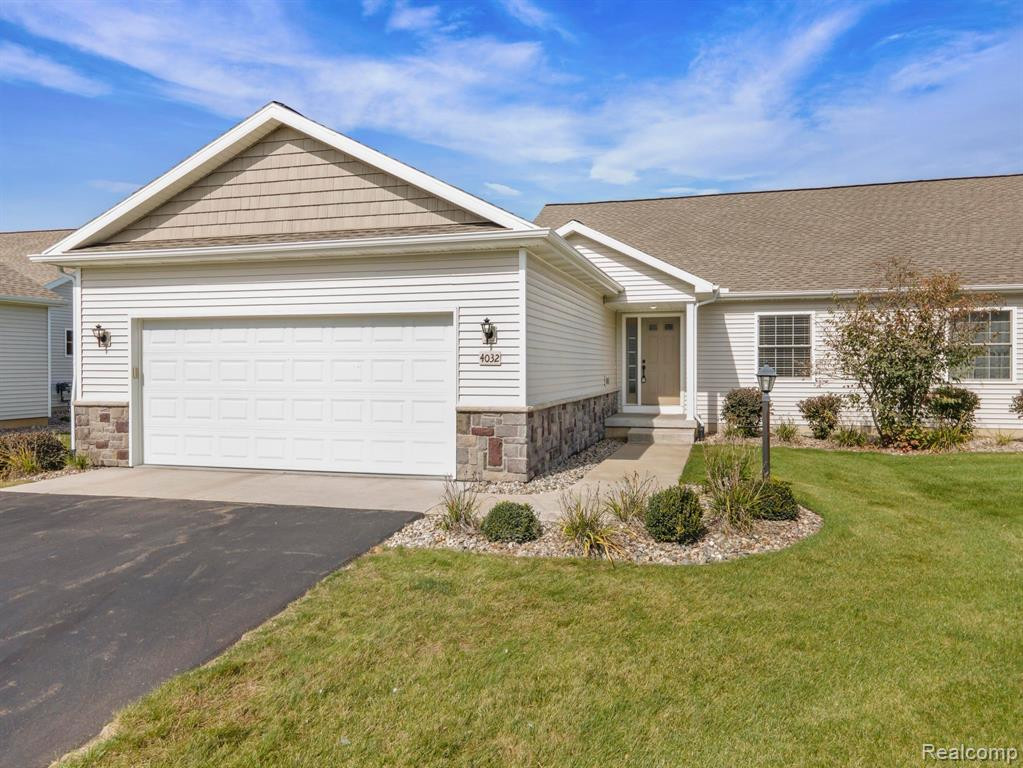 4051 EASTBRIDGE CIRCLE Road, Stockbridge, MI 49285 — front exterior