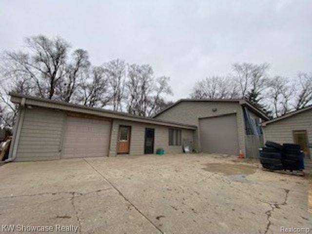 9440 ELIZABETH LAKE Road, White Lake, MI — Photo 2