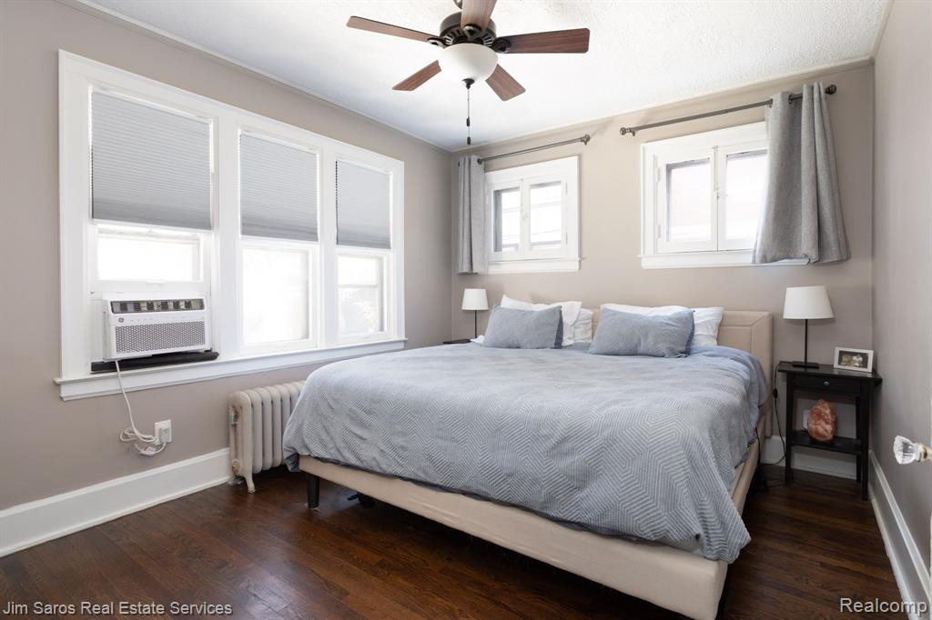 922 NOTTINGHAM Road, Grosse Pointe Park, MI 48230 — Photo 6