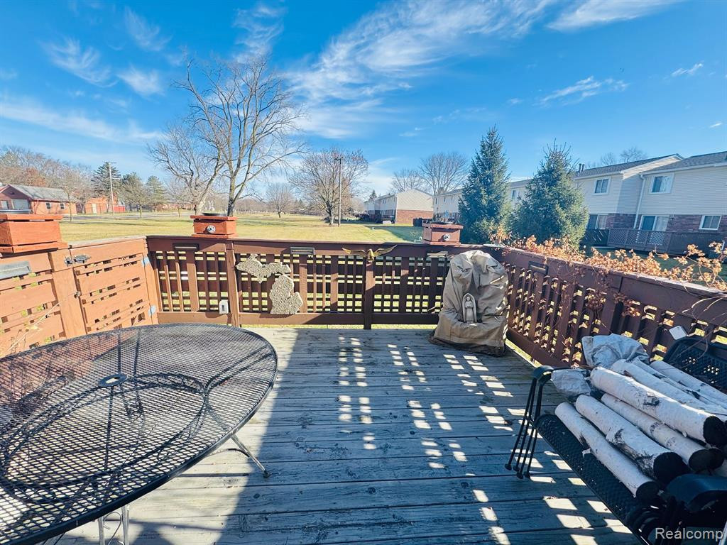 723 CAPE COD, South Lyon, MI 48178 — Photo 8