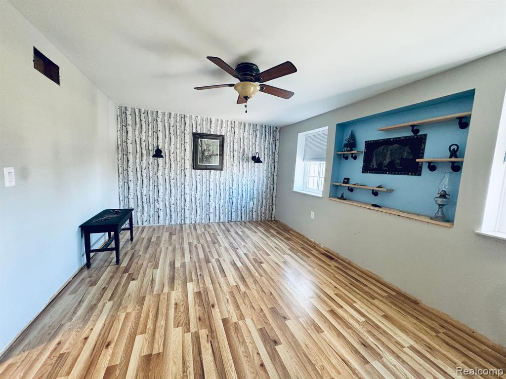 723 CAPE COD, South Lyon, MI 48178 — Photo 12