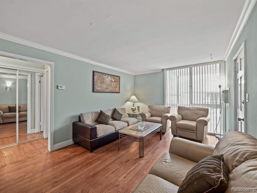 4030 W 13 MILE Road, H3, Royal Oak, MI 48073 — Photo 7