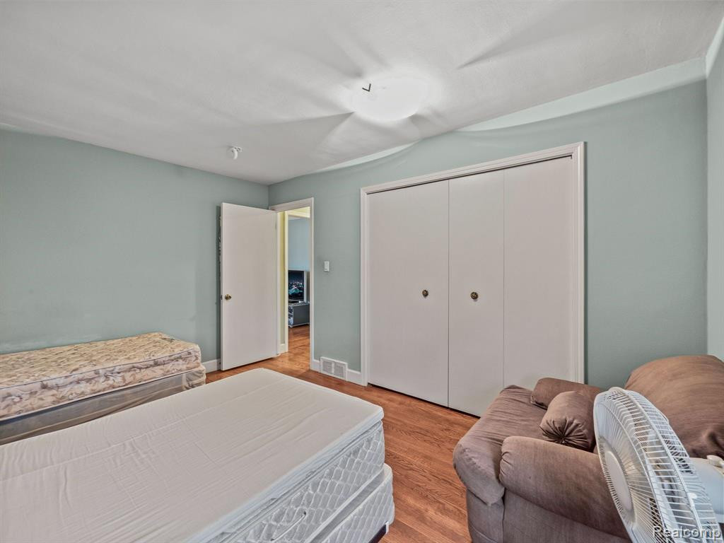 4030 W 13 MILE Road, H3, Royal Oak, MI 48073 — Photo 12