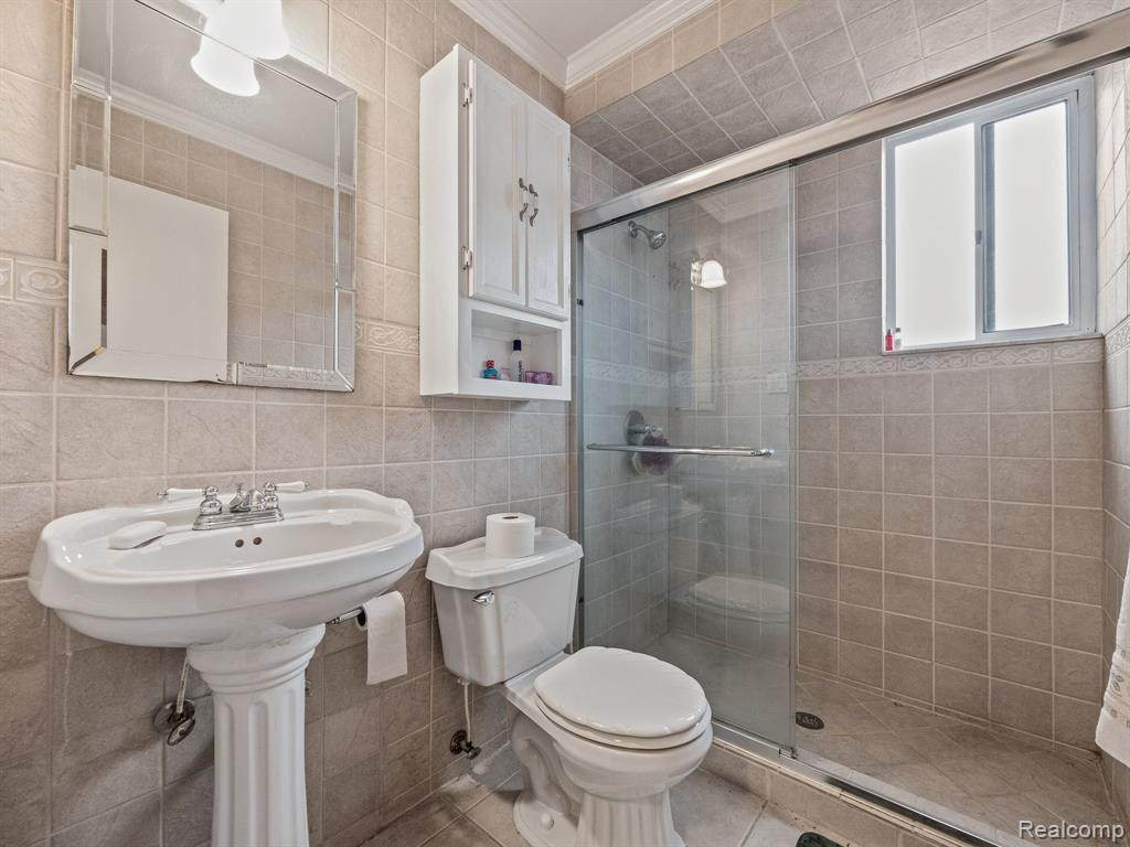 4030 W 13 MILE Road, H3, Royal Oak, MI 48073 — Photo 15