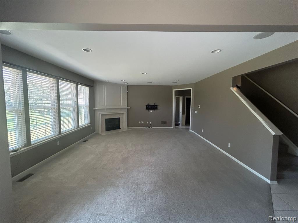 49100 RUNNING TROUT Lane, Northville, MI — Photo 15