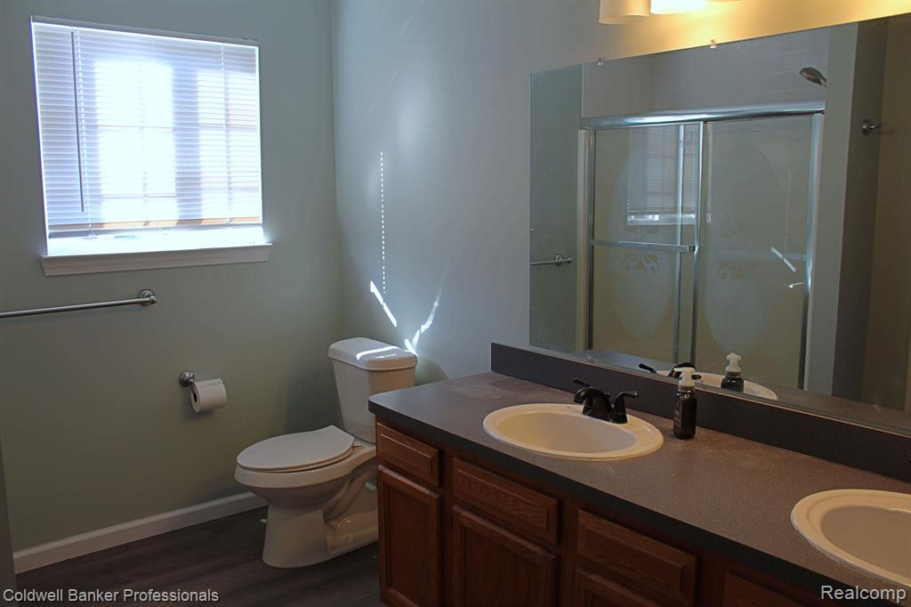 1047 WILDWOOD Lane, Canton, MI 48188 — Photo 19