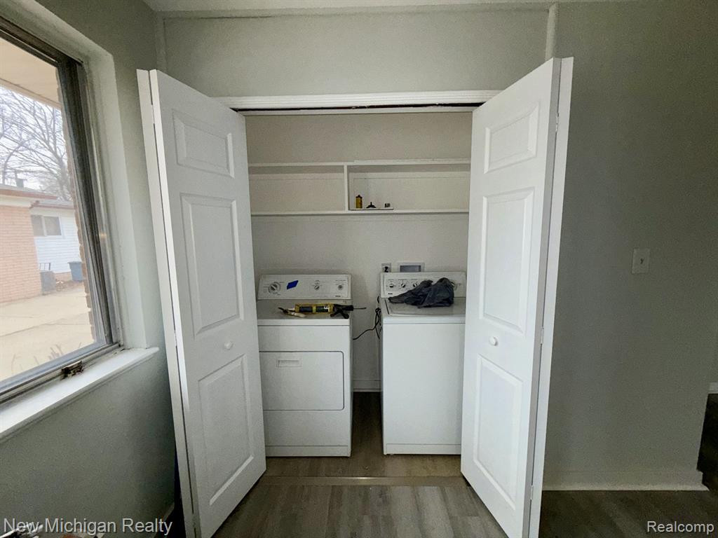 700 CLINTON RIVER Drive, Mount Clemens, MI 48043 — Photo 12