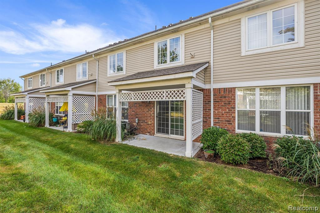 6191 Windemere Lane, Utica, MI 48316 — Photo 8