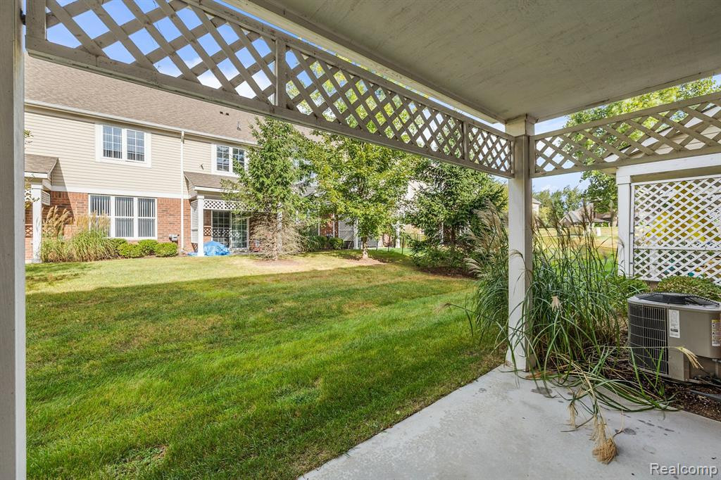 6191 Windemere Lane, Utica, MI 48316 — Photo 9
