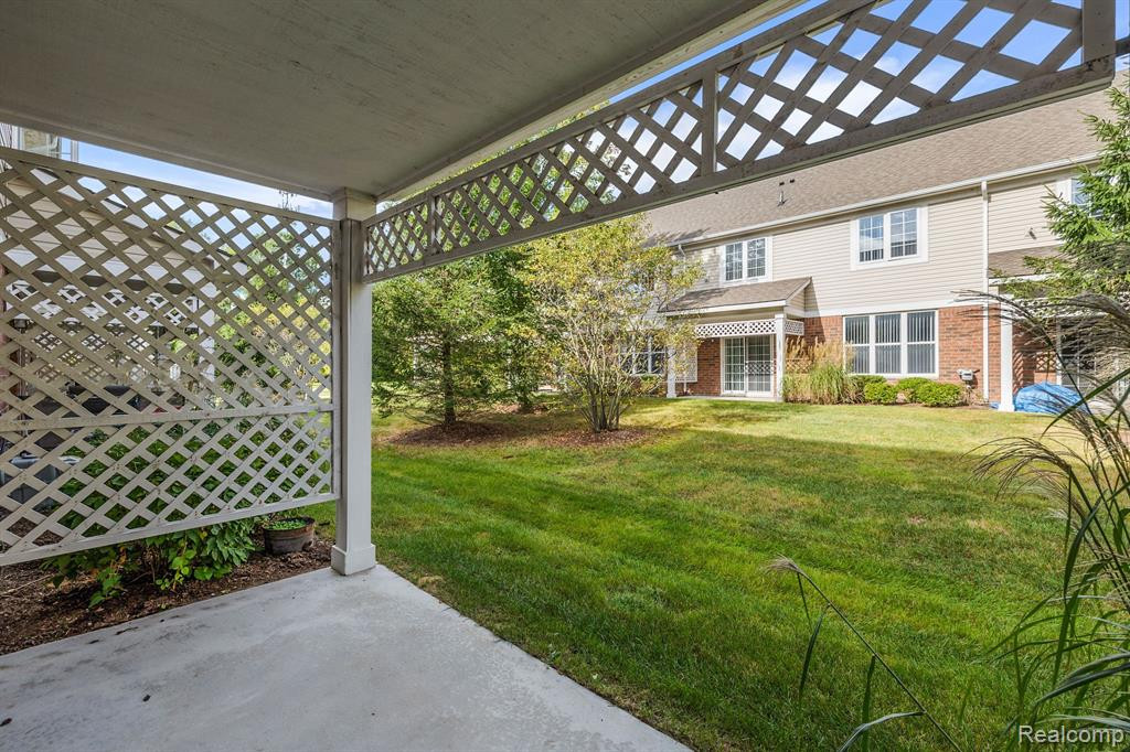 6191 Windemere Lane, Utica, MI 48316 — Photo 10