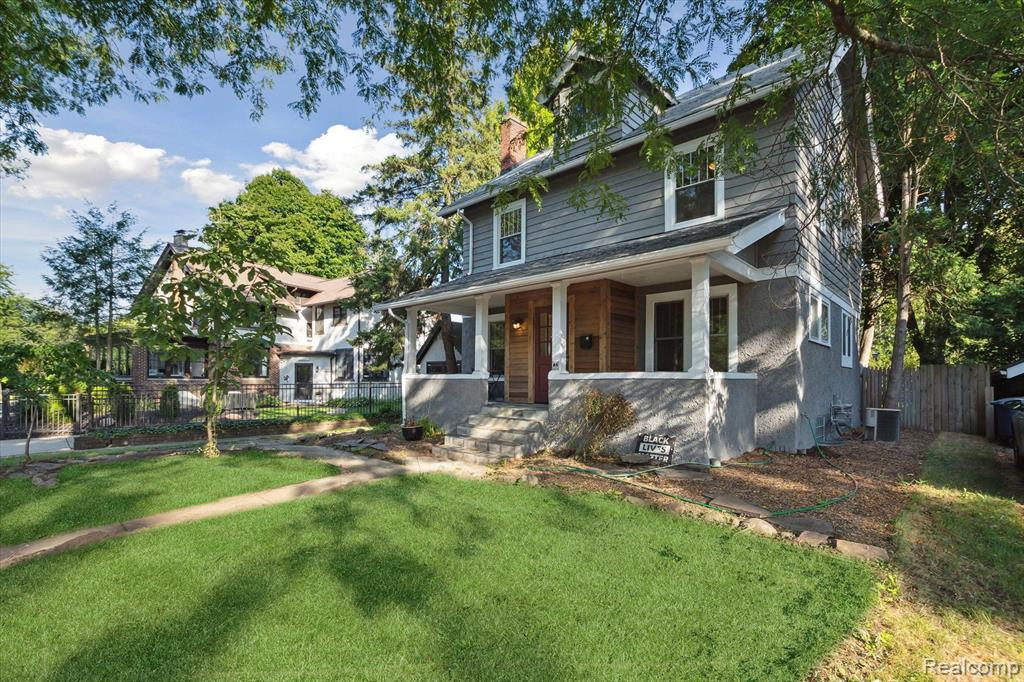 1303 BROOKLYN Avenue, Ann Arbor, MI 48104 — Photo 4