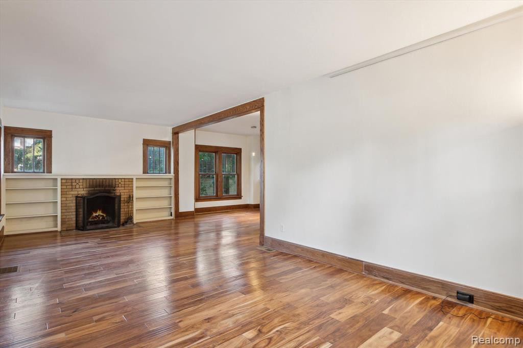 1303 BROOKLYN Avenue, Ann Arbor, MI 48104 — Photo 18