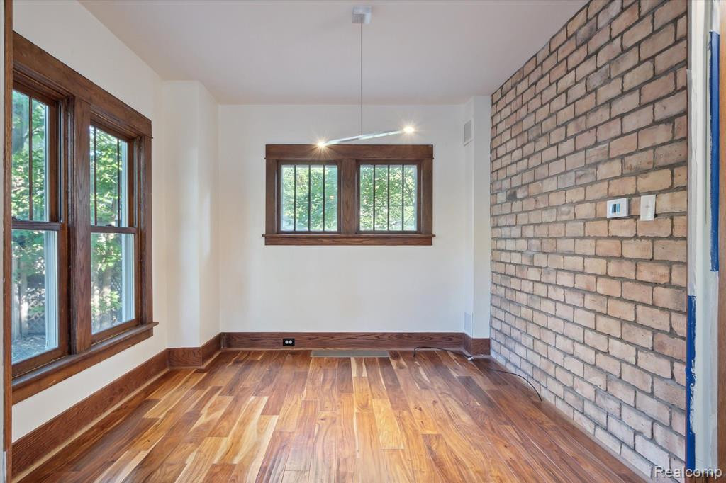 1303 BROOKLYN Avenue, Ann Arbor, MI 48104 — Photo 20