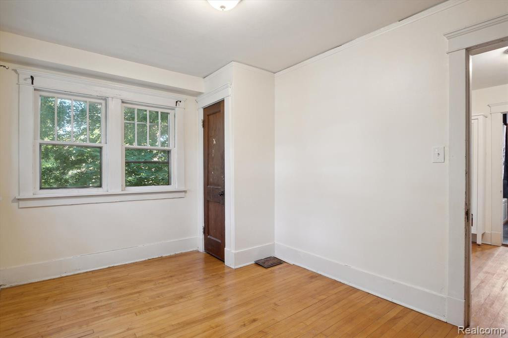 1303 BROOKLYN Avenue, Ann Arbor, MI 48104 — Photo 26
