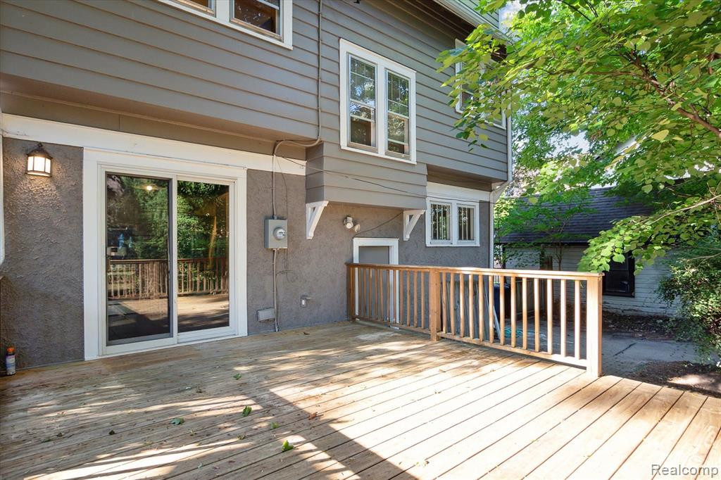 1303 BROOKLYN Avenue, Ann Arbor, MI 48104 — Photo 28