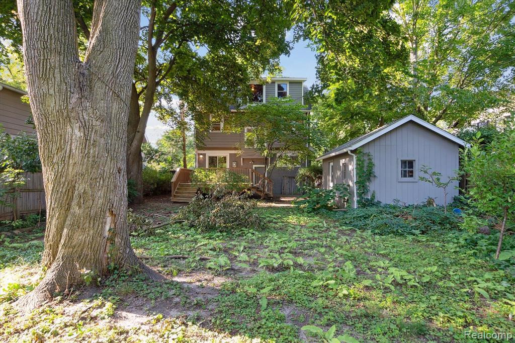 1303 BROOKLYN Avenue, Ann Arbor, MI 48104 — Photo 53