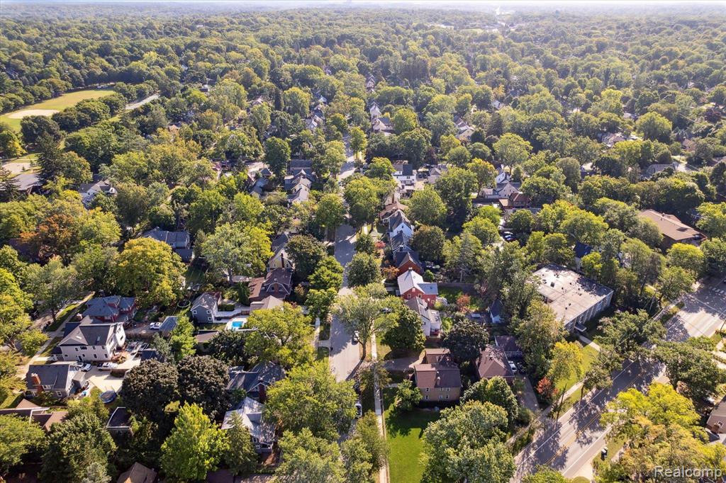 1303 BROOKLYN Avenue, Ann Arbor, MI 48104 — Photo 73