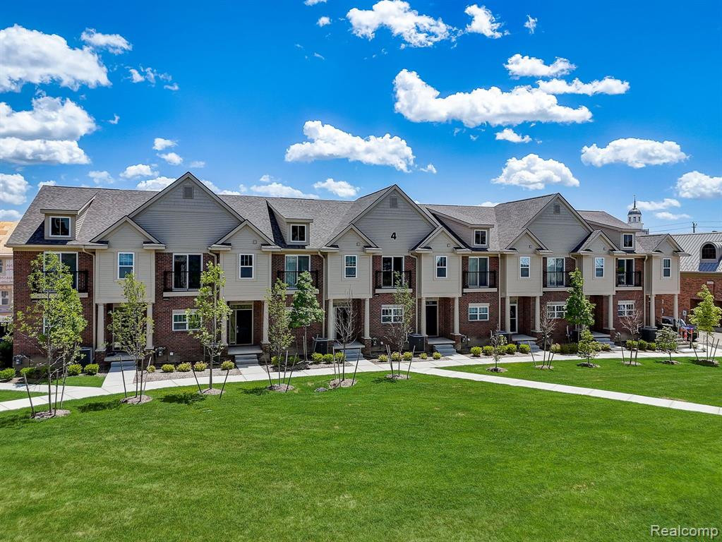 25511 GRANDVIEW Lane, 27, Novi, MI — Photo 5