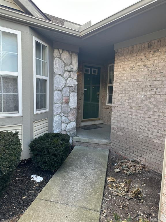 22832 WOODCREEK Drive, Taylor, MI 48180 — Photo 2