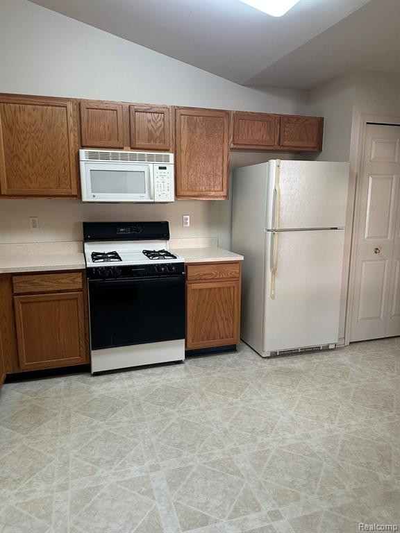 22832 WOODCREEK Drive, Taylor, MI 48180 — Photo 3